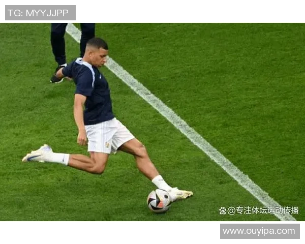 足球球星难掩失落时刻瞬间记录球场背后的无奈与挣扎